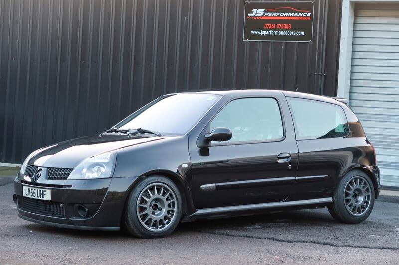 RENAULT CLIO