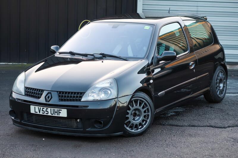 RENAULT CLIO