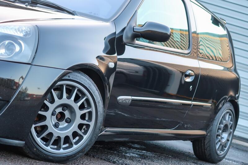 RENAULT CLIO