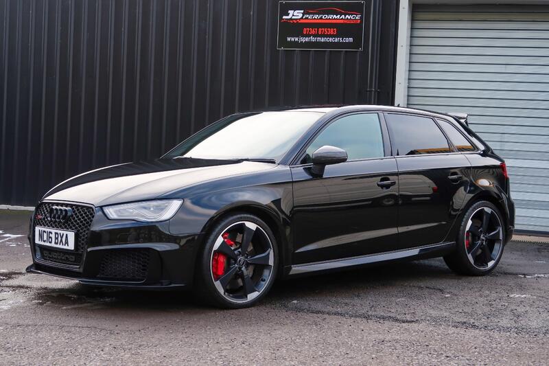AUDI RS3