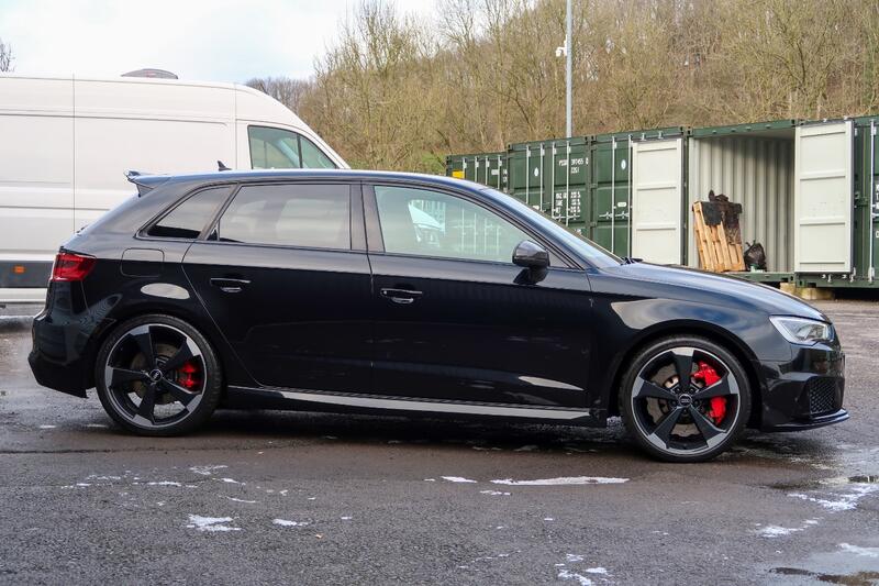 AUDI RS3