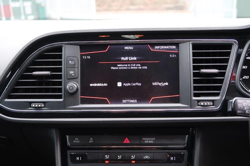 SEAT LEON