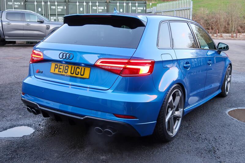 AUDI S3