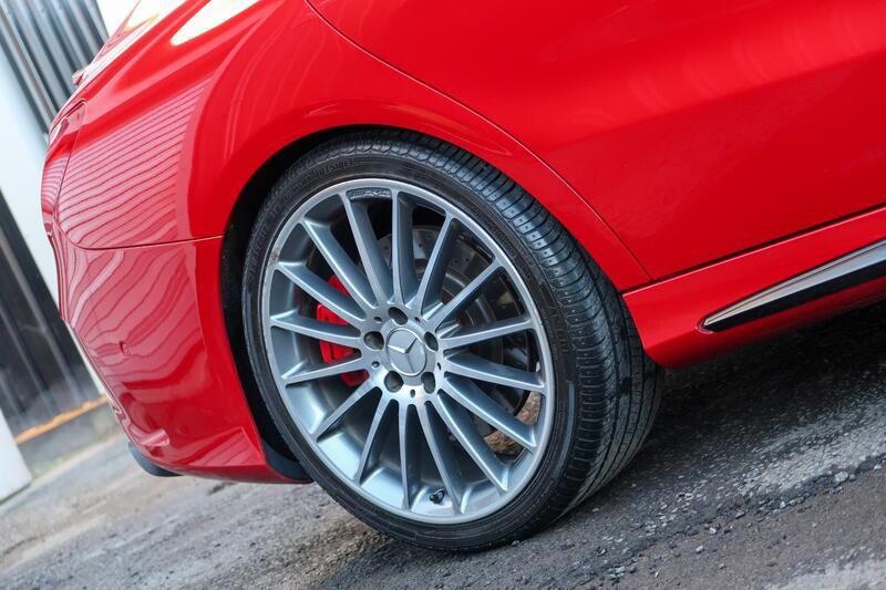 MERCEDES-BENZ CLA