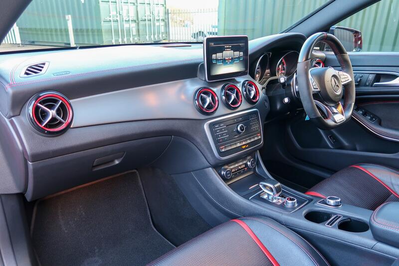 MERCEDES-BENZ CLA