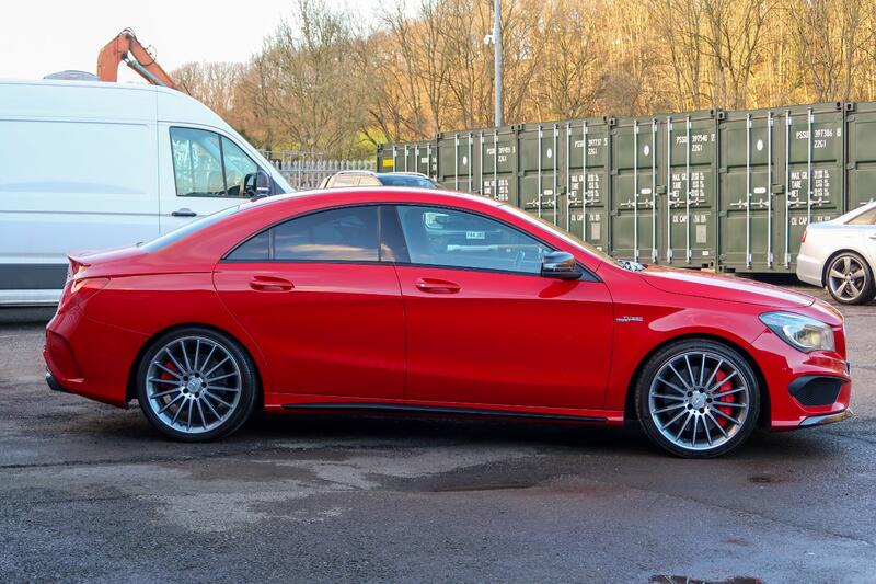 MERCEDES-BENZ CLA