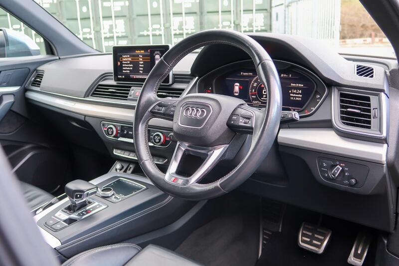 AUDI SQ5