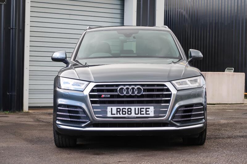 AUDI SQ5