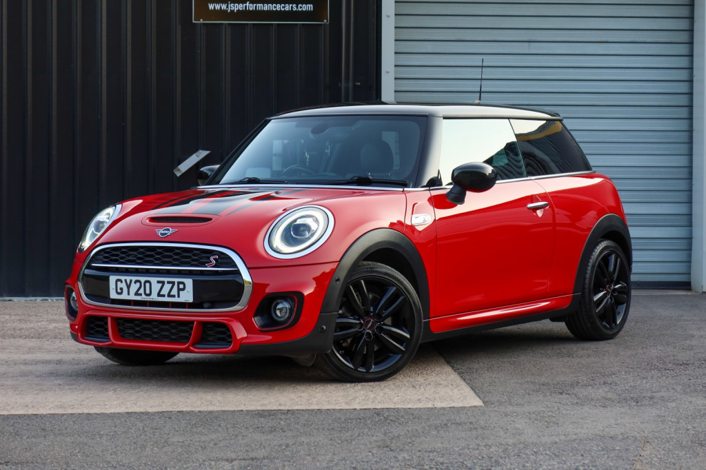 2020 MINI HATCH